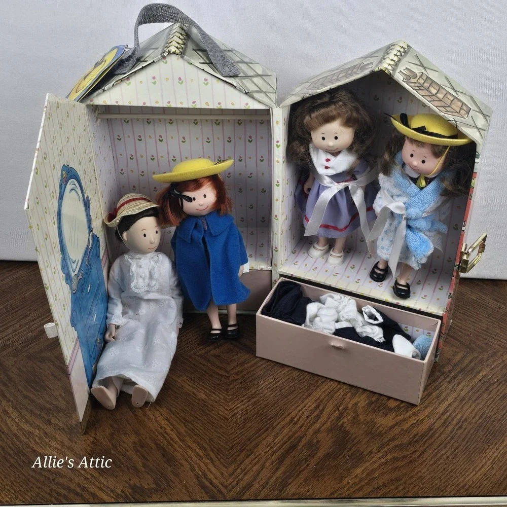 Madeline Doll Case Set Accessories Travel Play House Dress Shoes Hat Bath Hat